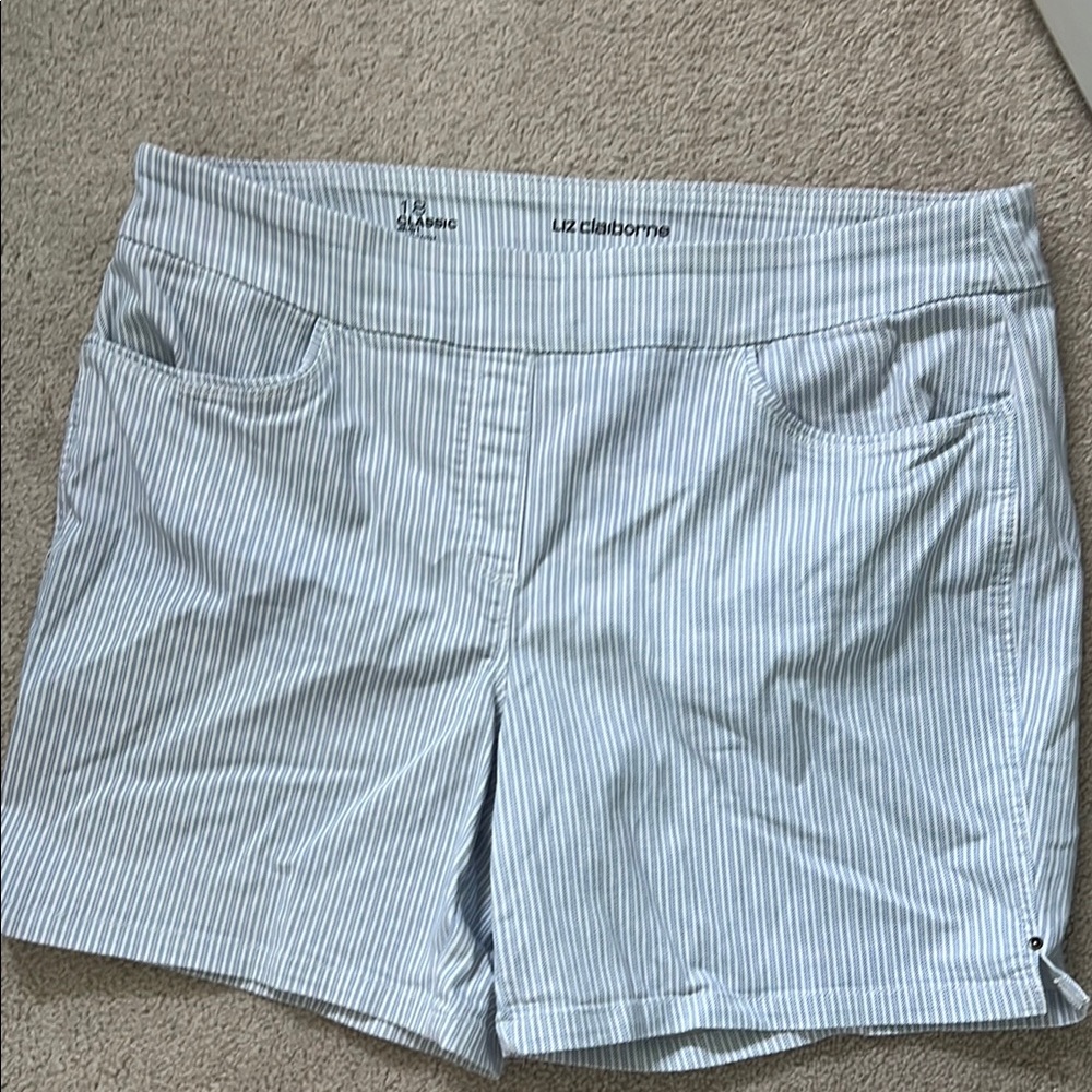 Liz Claiborne Women's Light Blue Striped Shorts